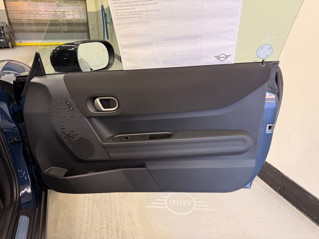 Thumbnail: 2026 MINI Cooper - 21