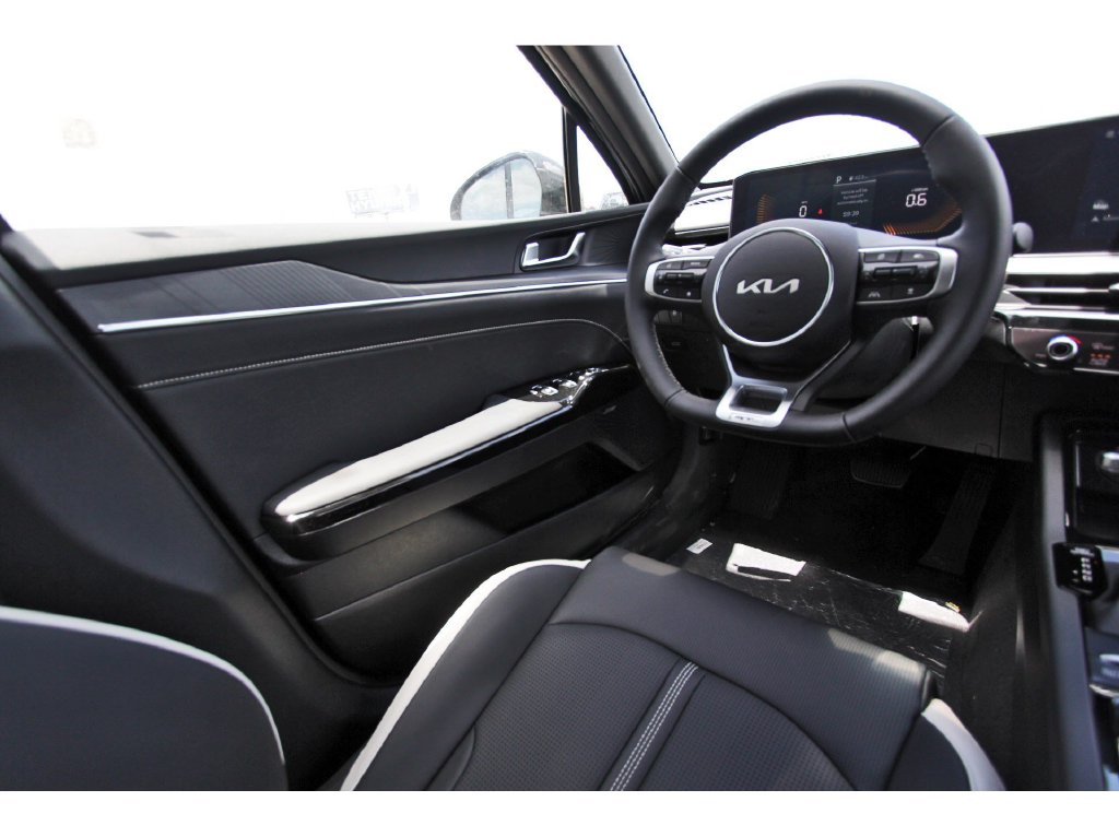 New 2026 Kia K5 Sedan