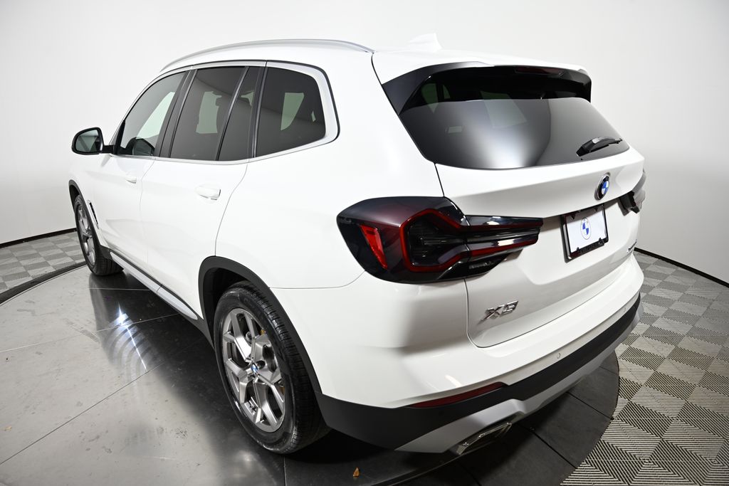 Thumbnail: 2022 BMW X3 - 3
