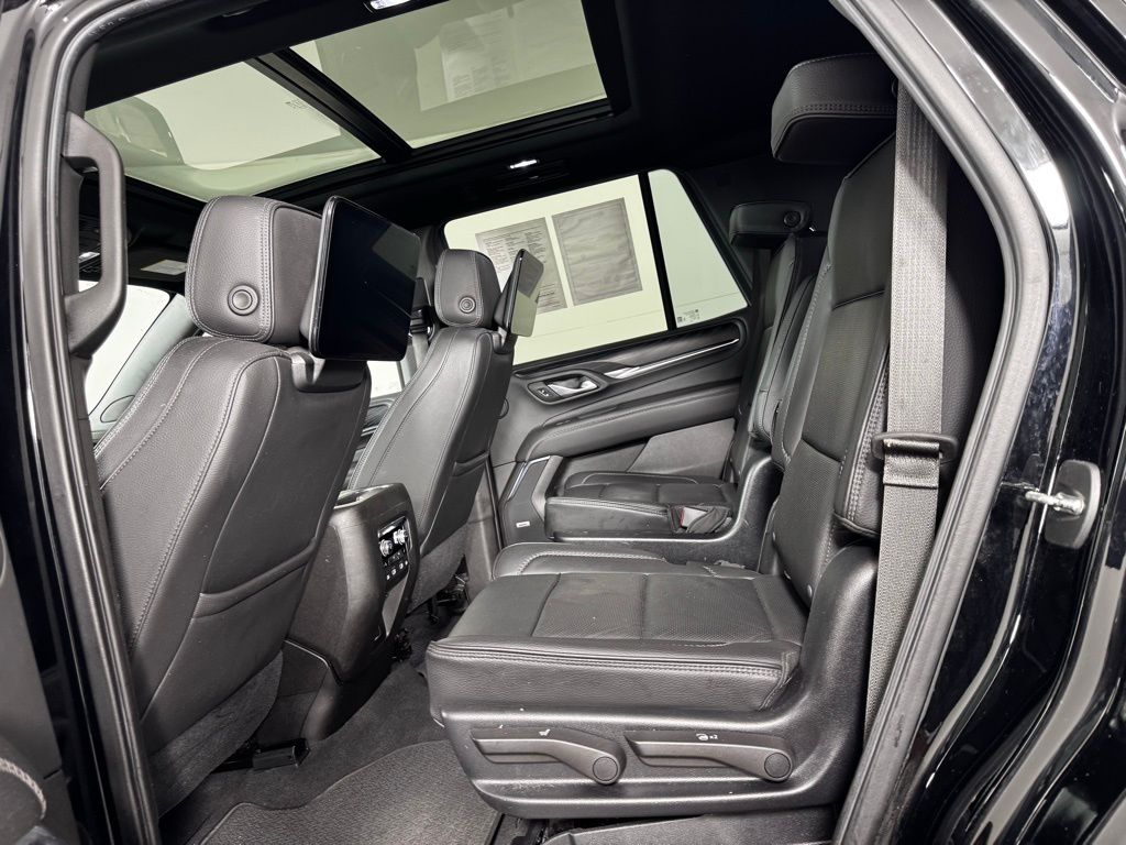 Used 2021 Black GMC Denali image 19