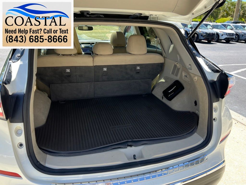 2017 Nissan Murano SV White at Coastal Chevrolet Cadillac