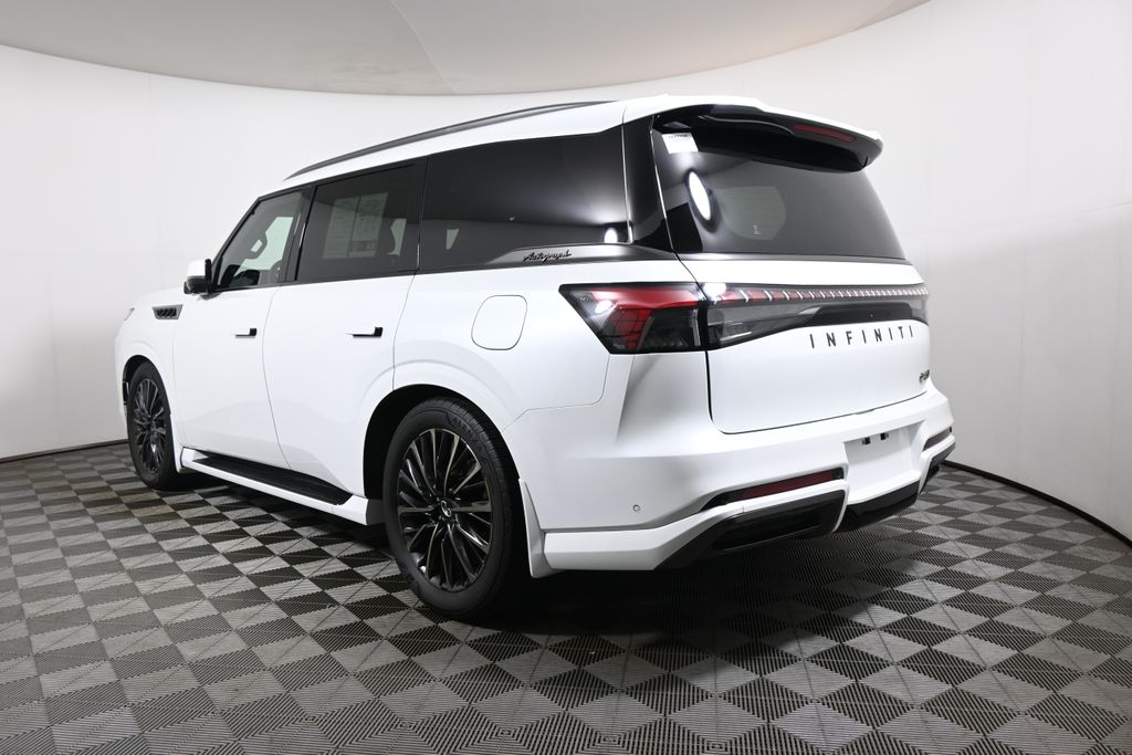 Thumbnail: 2026 INFINITI QX80 - 5