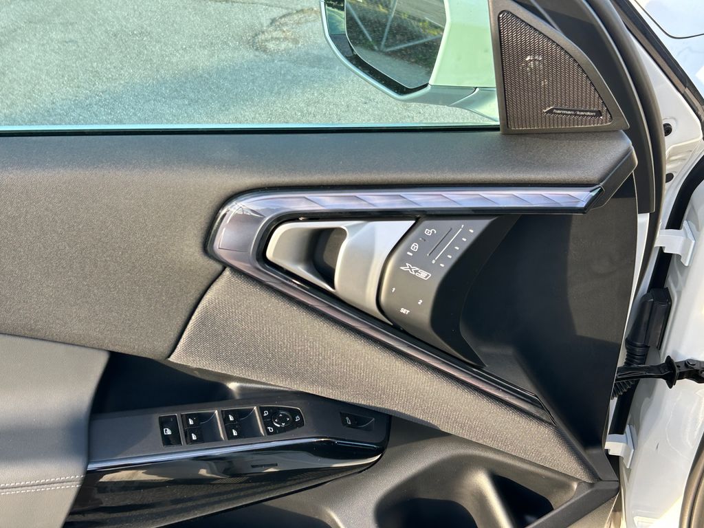 Thumbnail: 2026 BMW X3 - 12