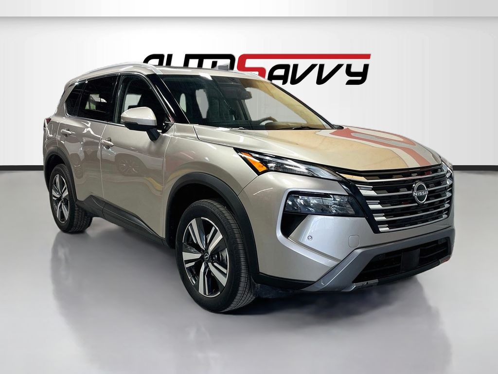2025 Nissan Rogue SL AWD's photo