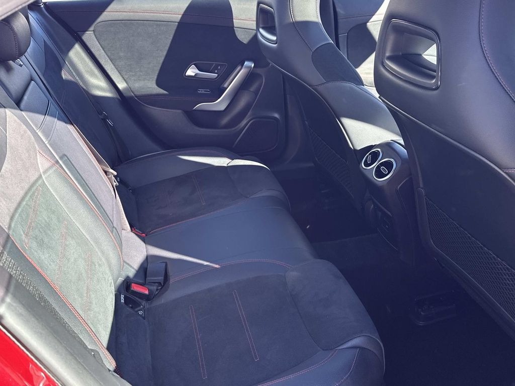 Thumbnail: 2022 Mercedes-Benz CLA - 23