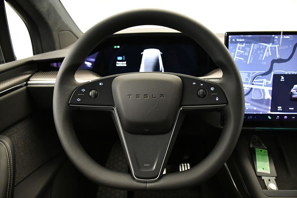 Thumbnail: 2024 Tesla Model X - 17