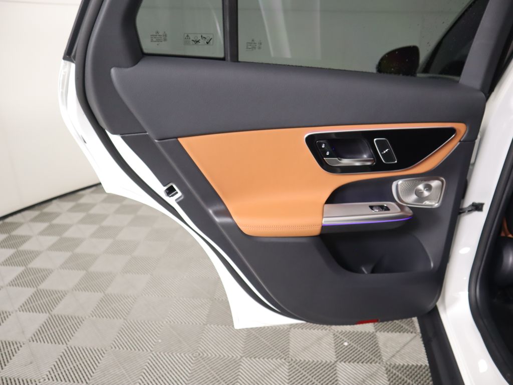 Thumbnail: 2026 Mercedes-Benz GLC - 28