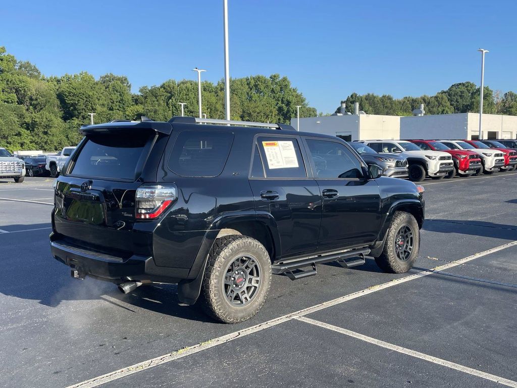 Used 2022 Black Toyota SR5 image 19