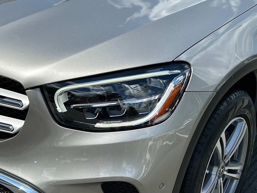 Thumbnail: 2021 Mercedes-Benz GLC - 2