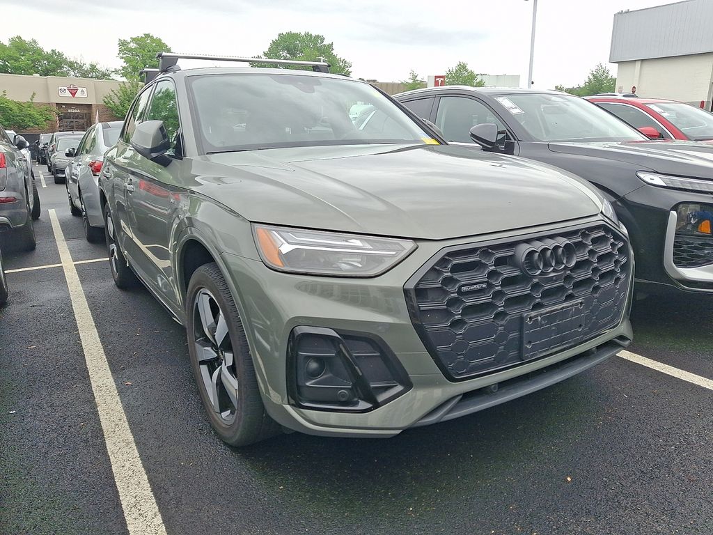 Thumbnail: 2023 Audi Q5 - 3