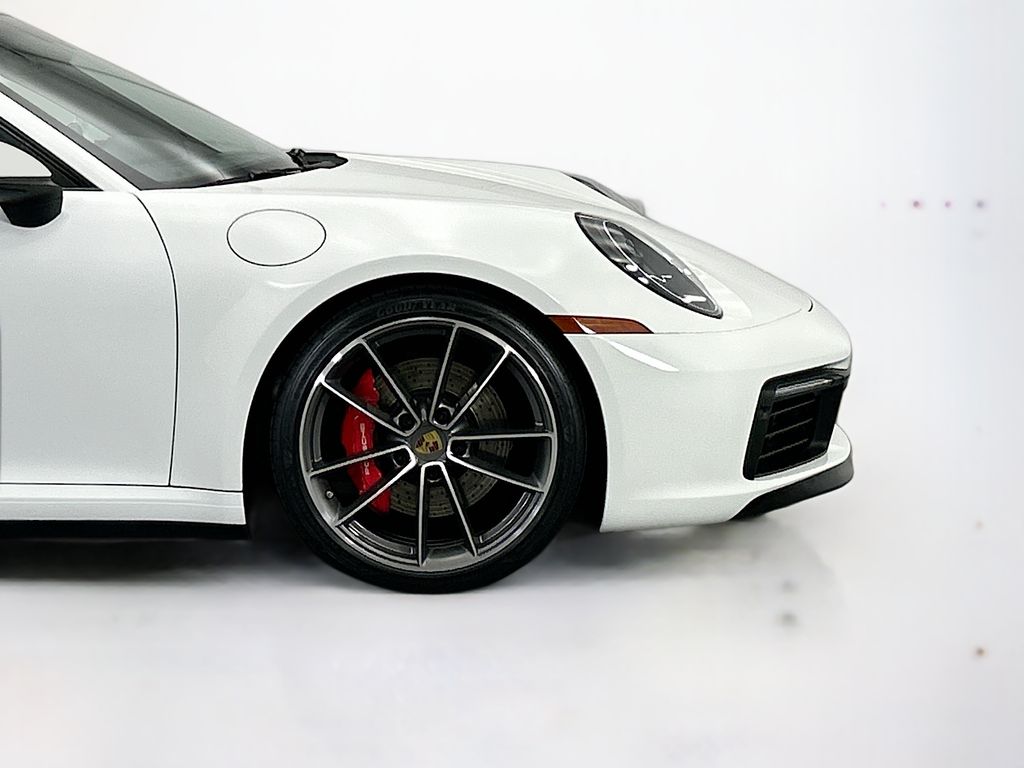 Thumbnail: 2021 Porsche 911 - 11