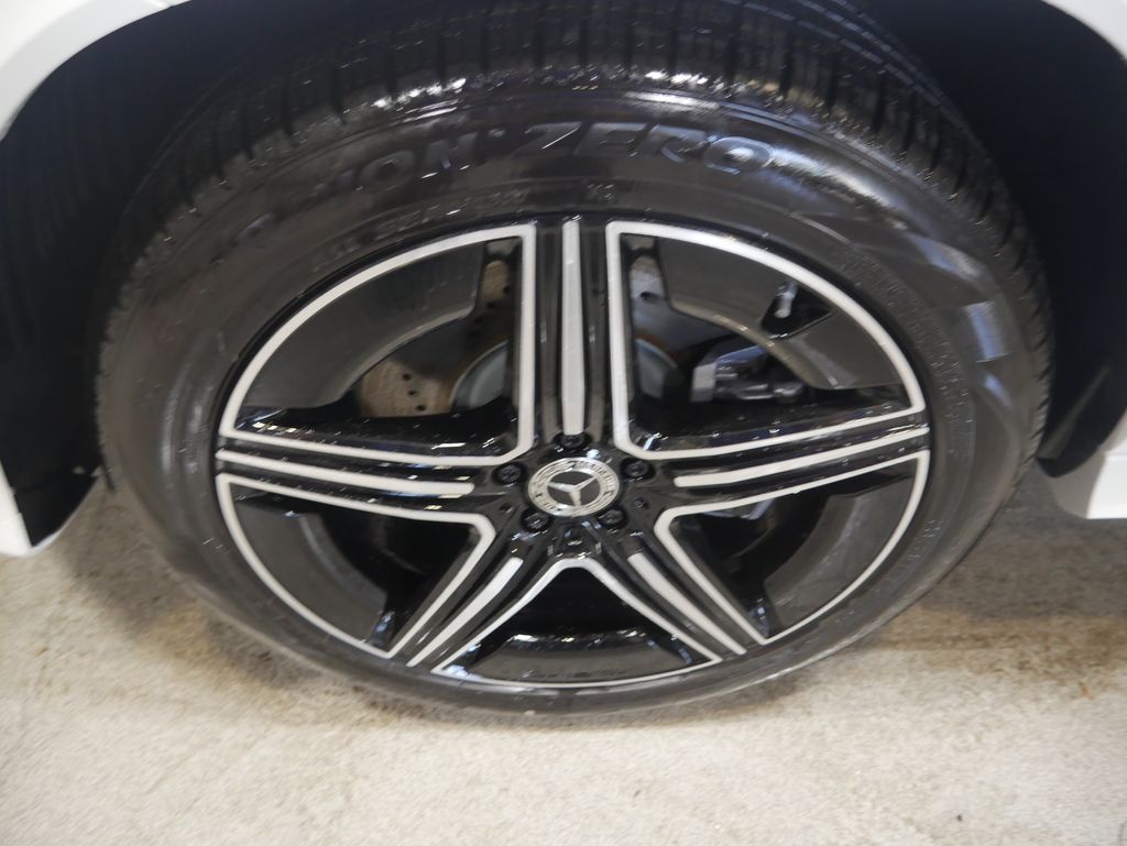 Thumbnail: 2026 Mercedes-Benz GLE - 12