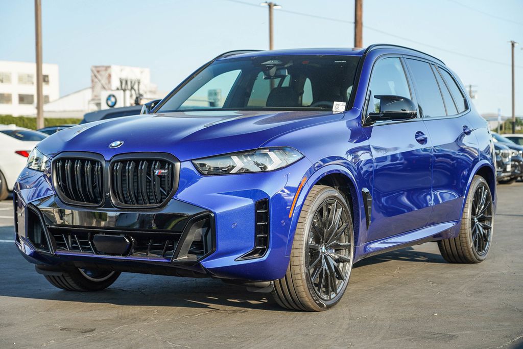 2025 BMW X5 M60i 5