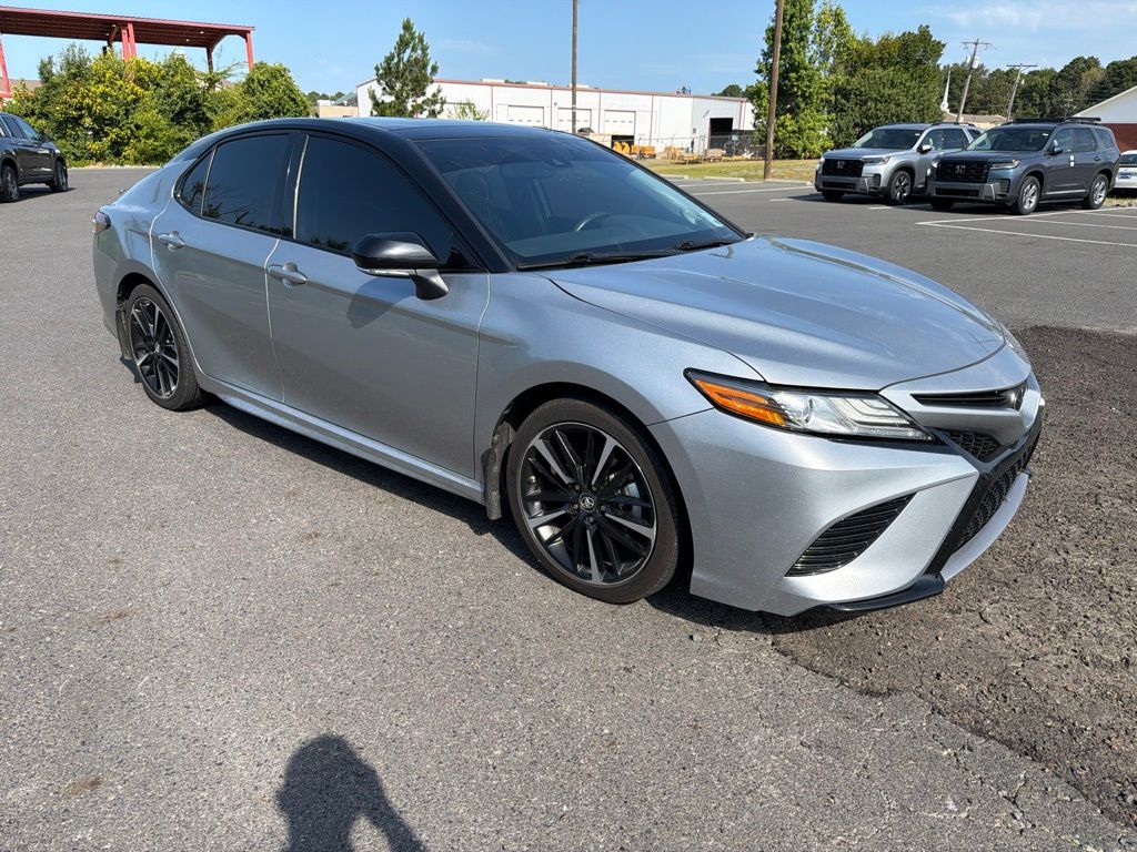 Midnight Black Metallic 2019 Toyota Camry Sedan Front-Wheel Drive 8-Speed Automatic