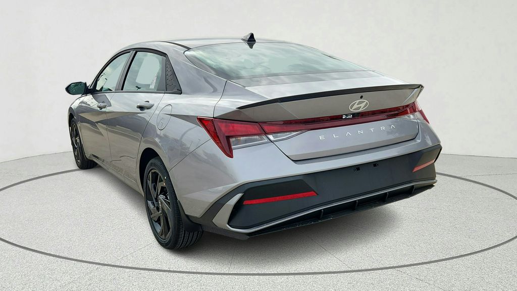 2026 Hyundai Elantra