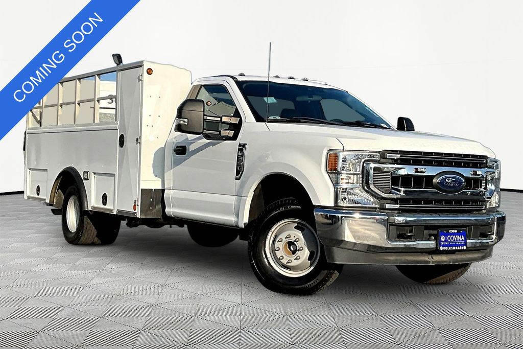 2022 Ford F-350 Super Duty Chassis XL DRW RWD