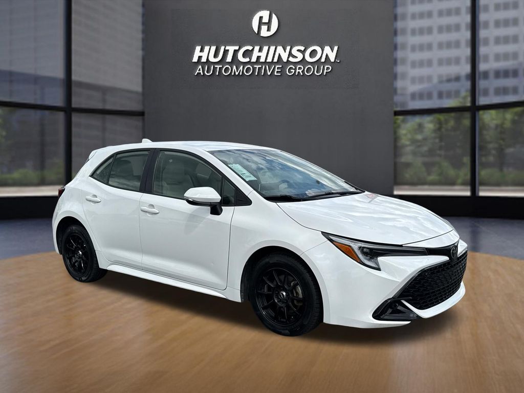 Ice Cap 2023 Toyota Corolla Hatchback Hatchback Front-Wheel Drive Continuously Variable Transmission