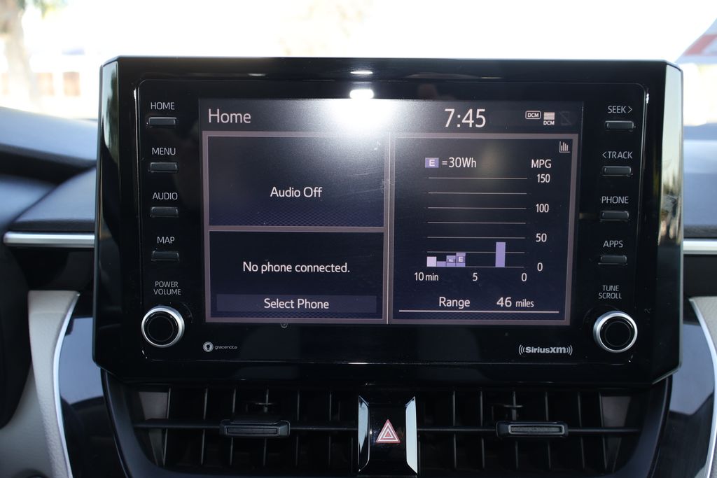 2022 Toyota Corolla LE 15