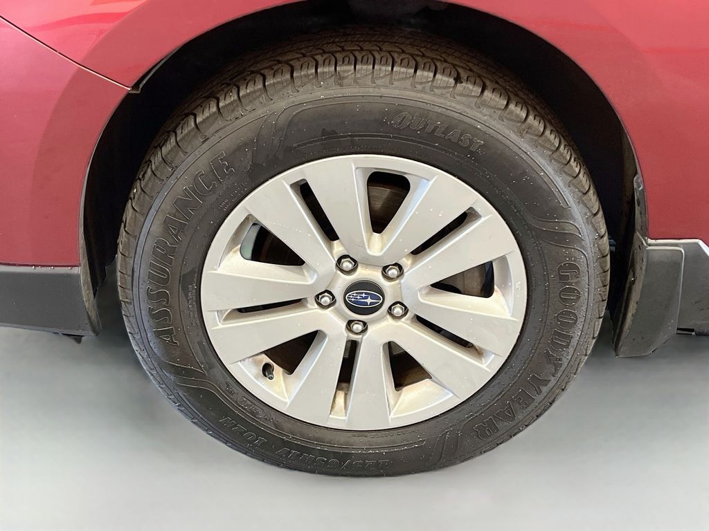 Used 2019 Crimson Red Pearl Subaru 2.5i image 29