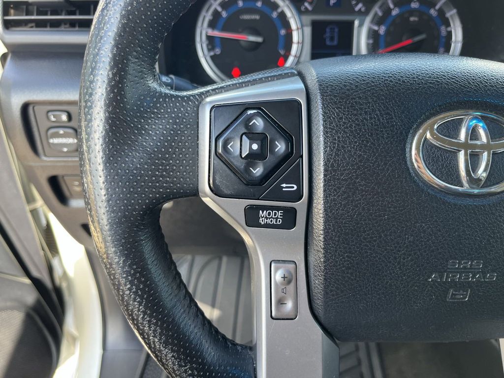 2014 Toyota 4Runner Limited 28