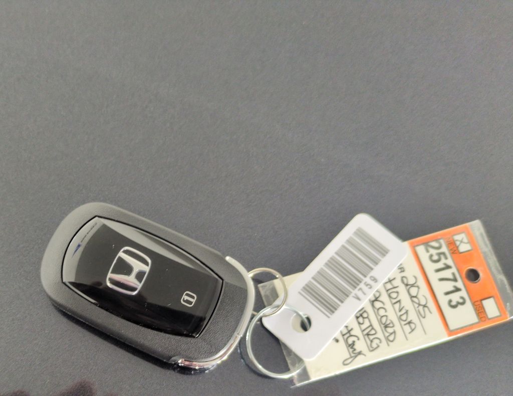 New 2025 Honda Accord Hybrid For Sale in Fort Wayne, IN