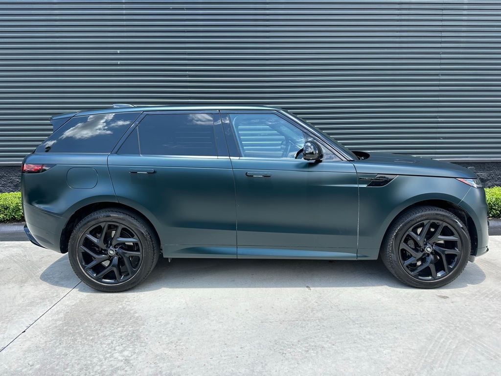 Thumbnail: 2025 Land Rover Range Rover Sport - 10
