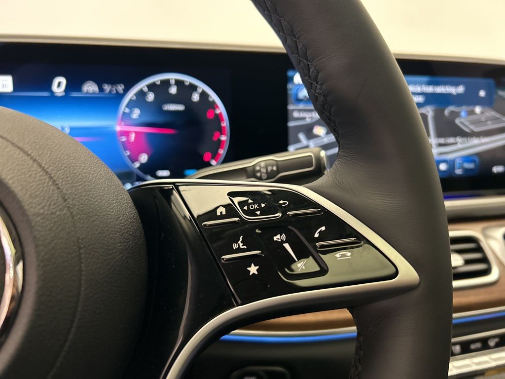 Thumbnail: 2026 Mercedes-Benz GLE - 15