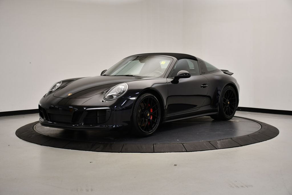 Thumbnail: 2018 Porsche 911 - 1