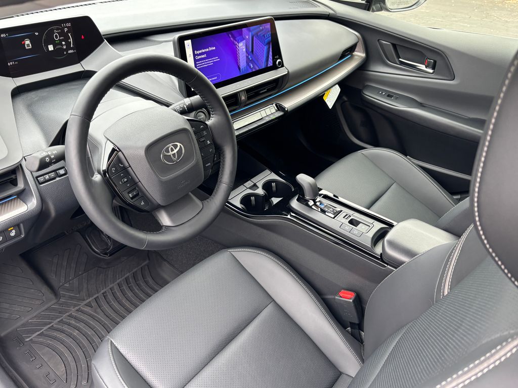 Thumbnail: 2025 Toyota Prius - 9