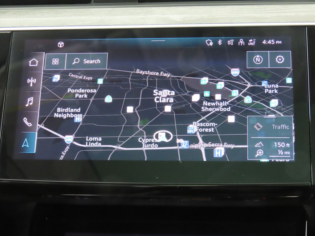 Thumbnail: 2022 Audi e-tron - 20