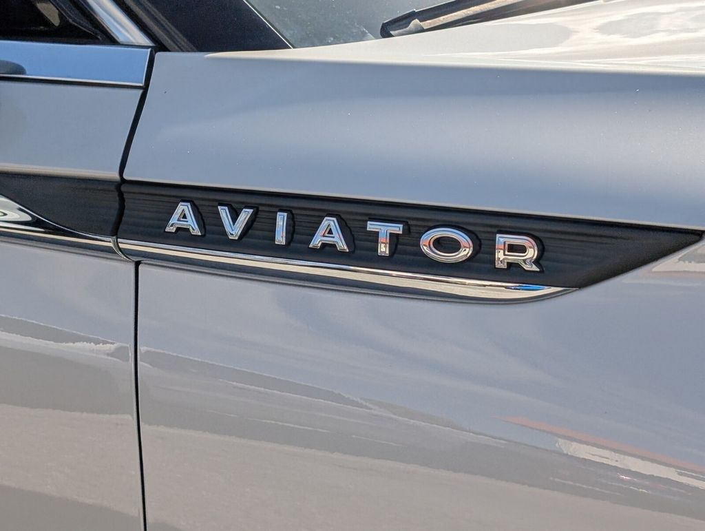 used 2023 Lincoln Aviator car, priced at $43,888