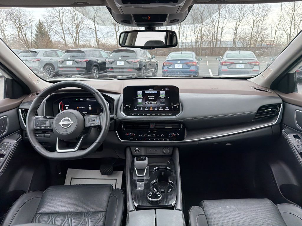 Thumbnail: 2022 Nissan Rogue - 12