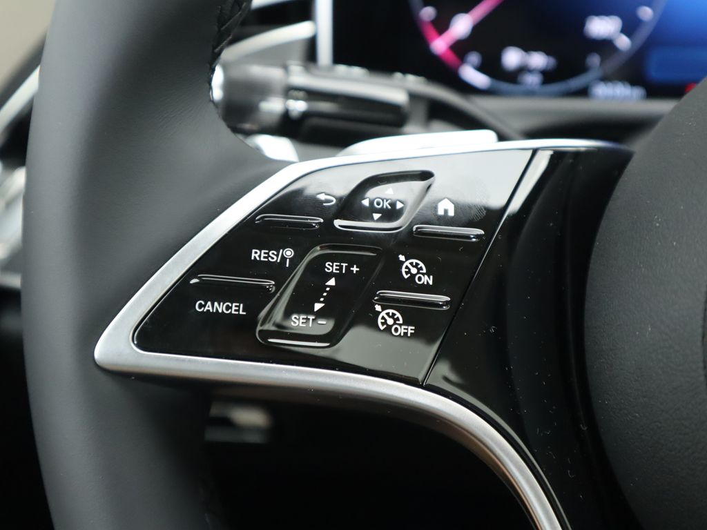 2025 Mercedes-Benz E-Class E 350 12