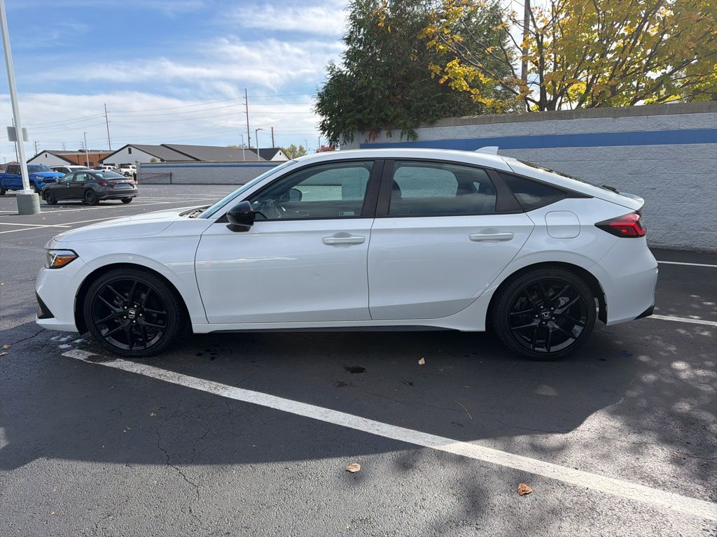 Thumbnail: 2023 Honda Civic - 2