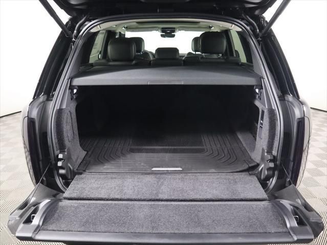 Thumbnail: 2025 Land Rover Range Rover - 29