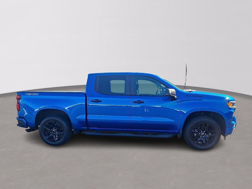 Thumbnail: 2022 Chevrolet Silverado 1500 - 7