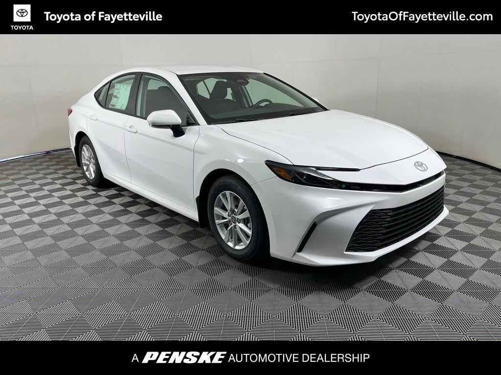 2025 Toyota Camry LE 14