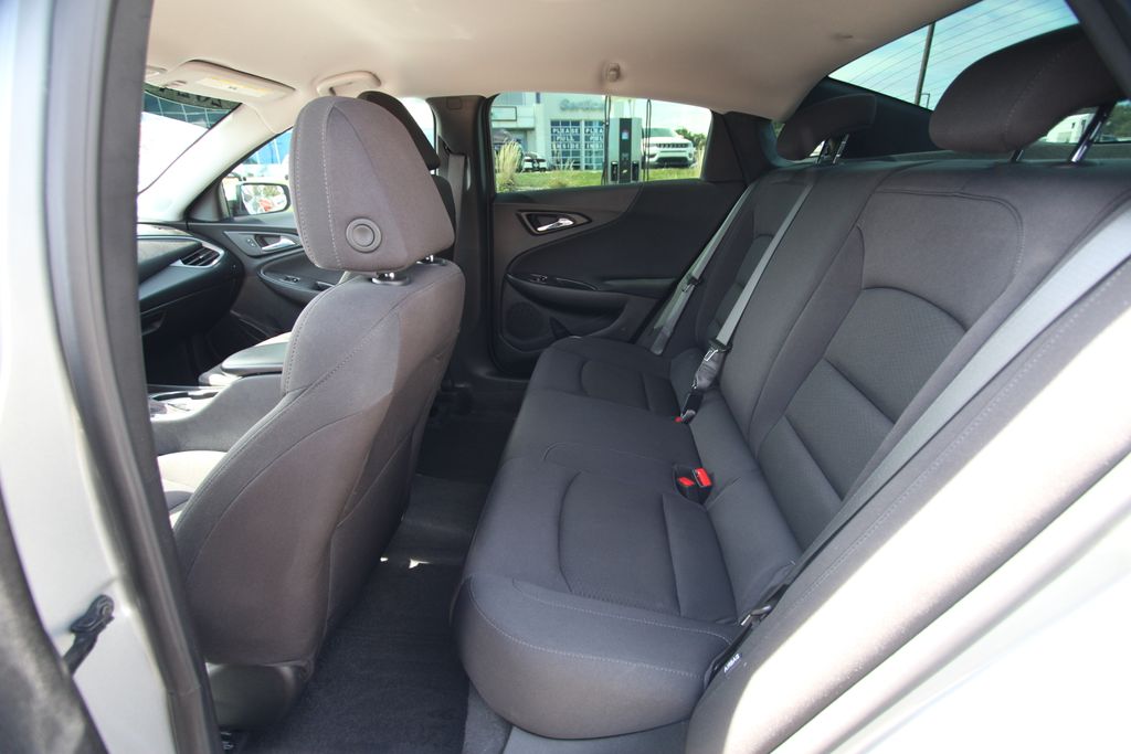 Used 2024 Chevrolet Malibu Sedan