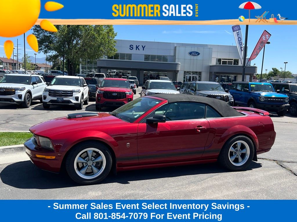  2008 Ford Mustang GT Premium Convertible RWD   