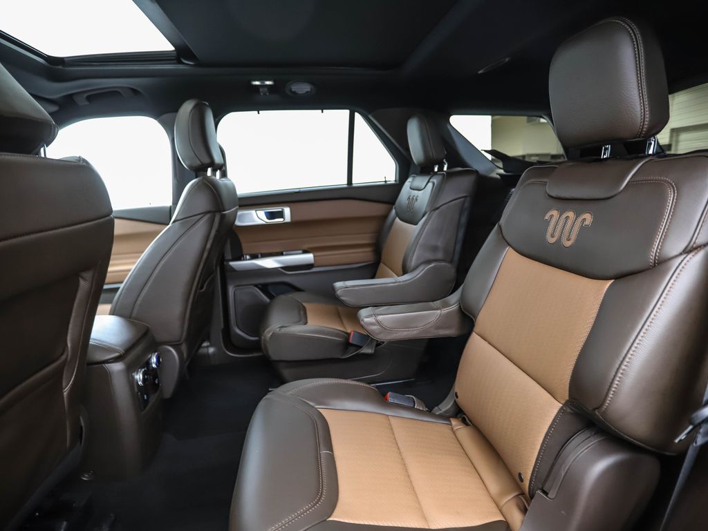 Thumbnail: 2023 Ford Explorer - 22