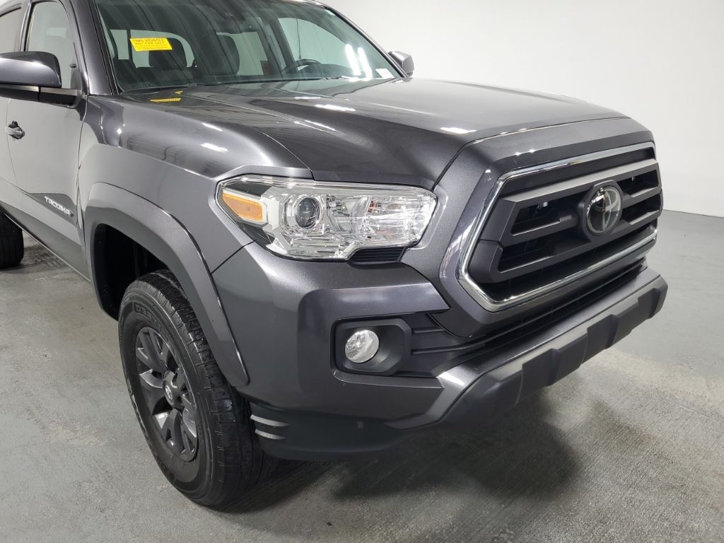 2021 Toyota Tacoma SR5 4