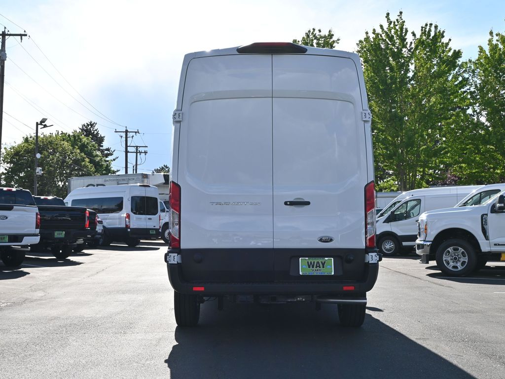 2025 Ford Transit 250