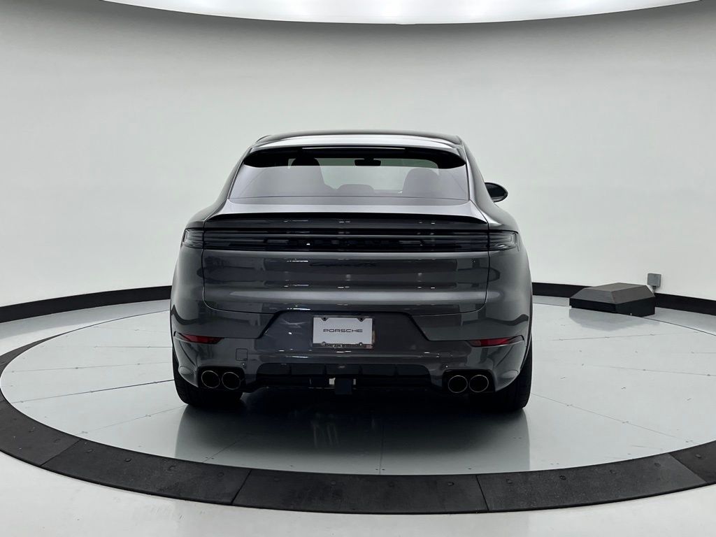 Thumbnail: 2025 Porsche  - 9