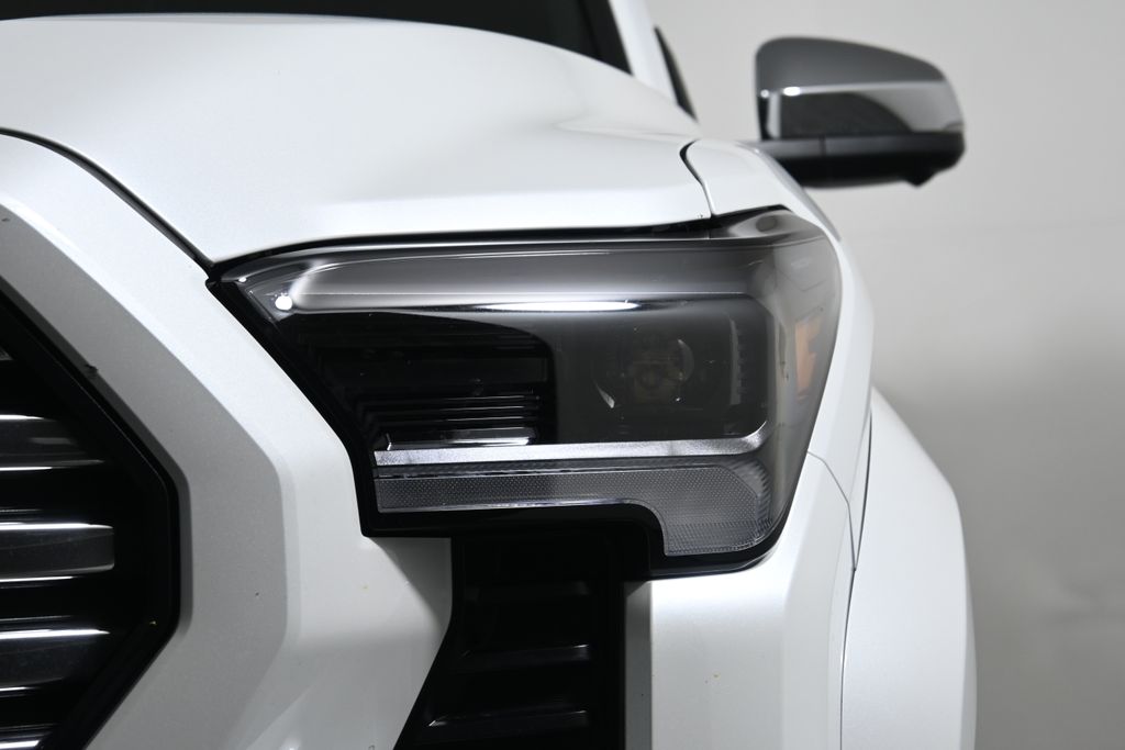Thumbnail: 2025 Toyota Tacoma - 10