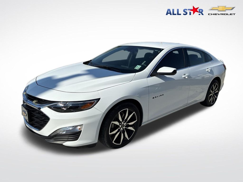 Summit White 2024 Chevrolet Malibu Sedan Front-Wheel Drive Continuously Variable Transmission