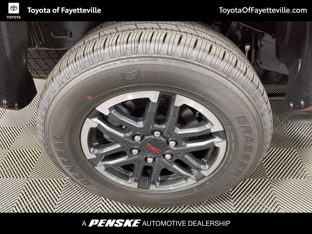 2025 Toyota Tacoma TRD Sport 13
