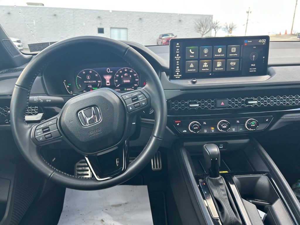 2025 Honda Accord Hybrid Sport - 11