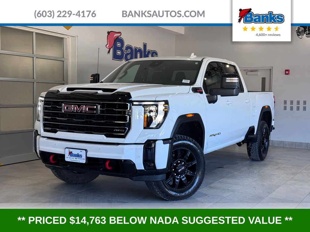 Summit White 2025 GMC Sierra 2500HD Pickup Truck Four-Wheel Drive Automatic