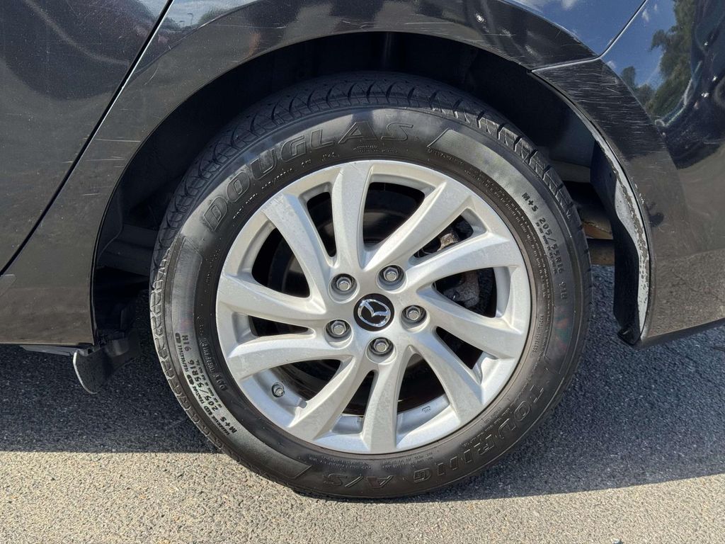 2013 Mazda MAZDA3 i Touring - Photo 12