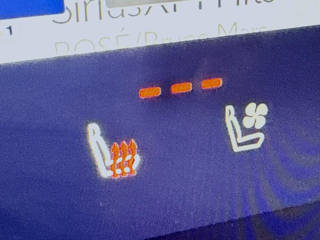 Thumbnail: 2025 Lexus RX - 20